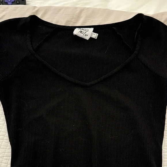 Princess Polly Black Ribbed Bodysuit short sleeve - Picture 3 of 7